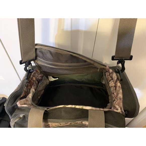 Cabela’s Outdoor Gear Bag Hunting Camping Travel Brown camo - Picture 10 of 11